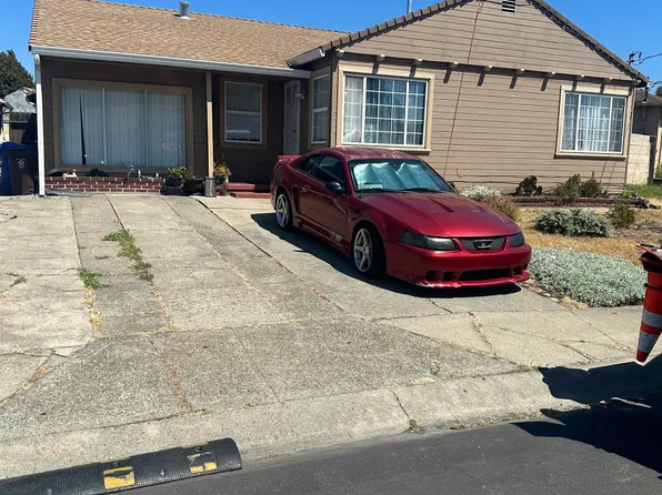 2410 Greenwood Dr, San Pablo, CA 94806