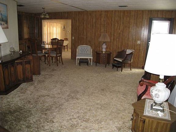 Liv Rm