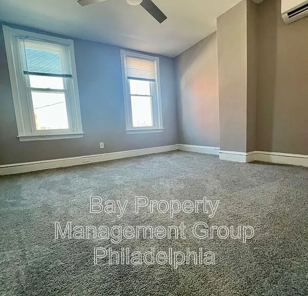 2022 W Toronto St — Photo 18