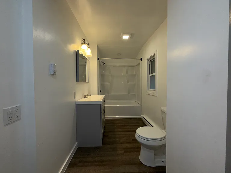 2 Verbeke St #116 — Photo 4