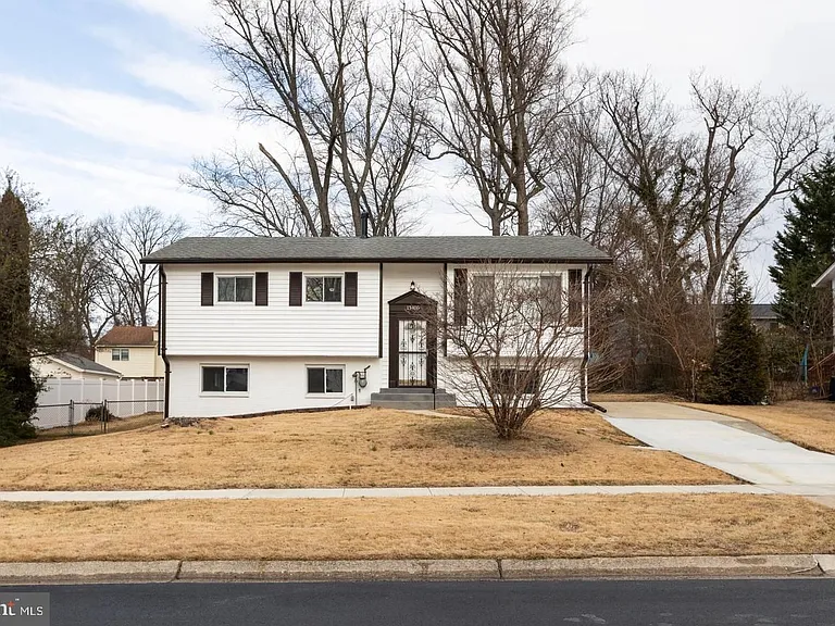13405 Oriental St #A — Photo 2
