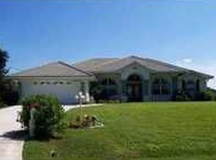 5867 Denison Dr, Venice, FL 34293