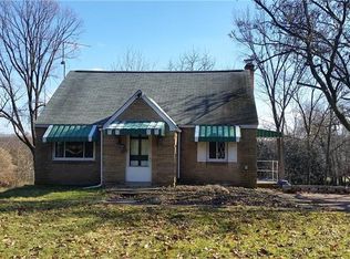 4342 Mount Royal Blvd, Allison Park, PA 15101