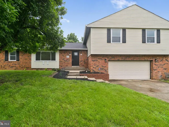 12200 Hunterton St, Upper Marlboro, MD 20774
