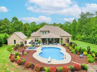 1025 Churchfield Ln, Rockwell, NC 28138