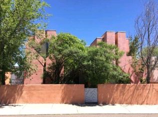 7425 Maplewood Dr NW, Albuquerque, NM 87120