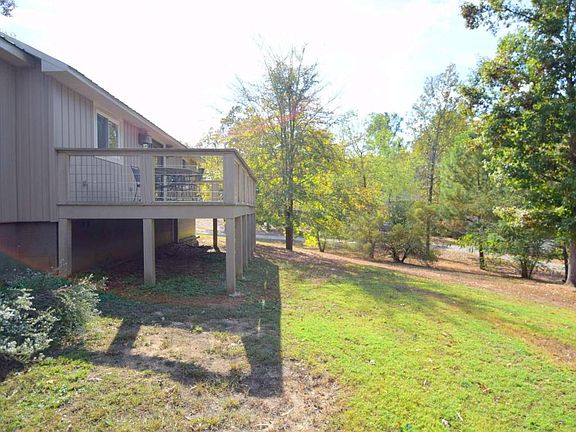 Image 3: Grilling Deck