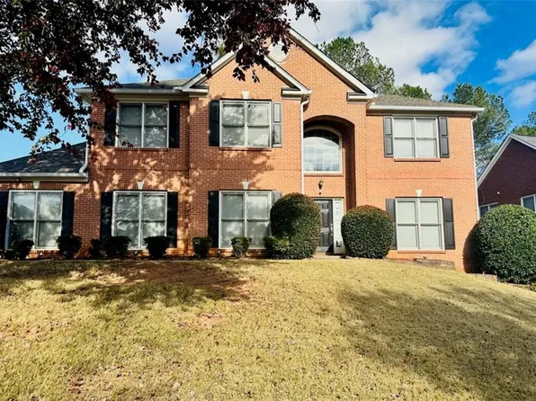 6133 Magnolia Rdg, Stone Mountain, GA 30087