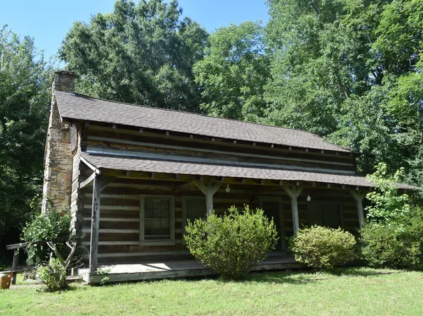 1835 Friendship Ln, Cookeville, TN 38501