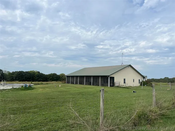 1011 S 79 W, Muskogee, OK 74401