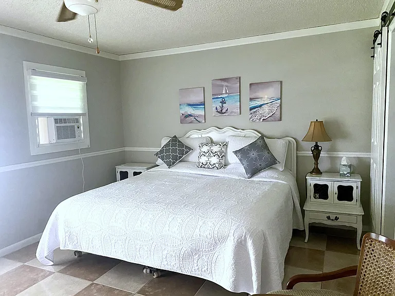 335 Farnham Cres #P — Photo 15