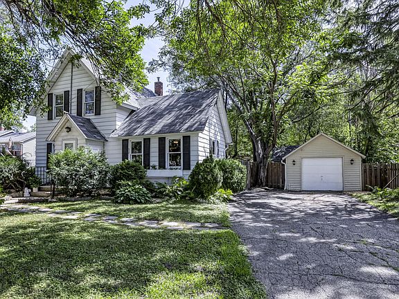 2nd image of 309 Odd Fellows Ln