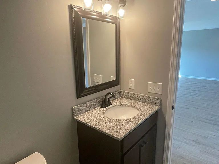 125 Dogwood Ct — Photo 11