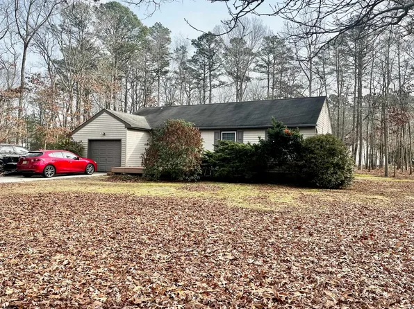 1443 Stagecoach Rd, Ocean View, NJ 08230