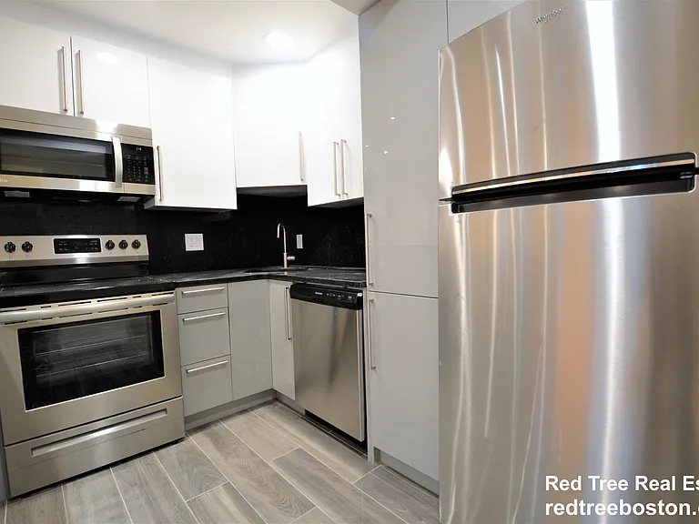 1801 Beacon St #2 — Photo 20