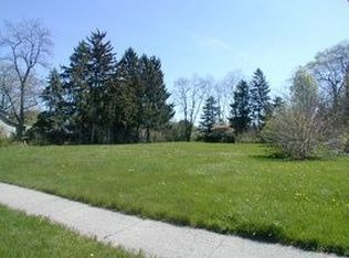 944 N Gulley Rd, Dearborn, MI 48128