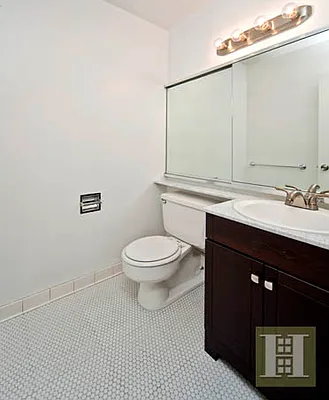 Rented by Halstead Real Estate | media 13