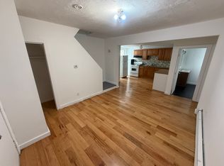 509 Medford St APT 1, Somerville, MA 02145