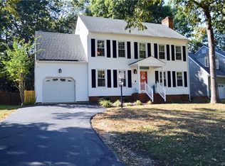 5504 Fiddlers Ridge Ct, Midlothian, VA 23112