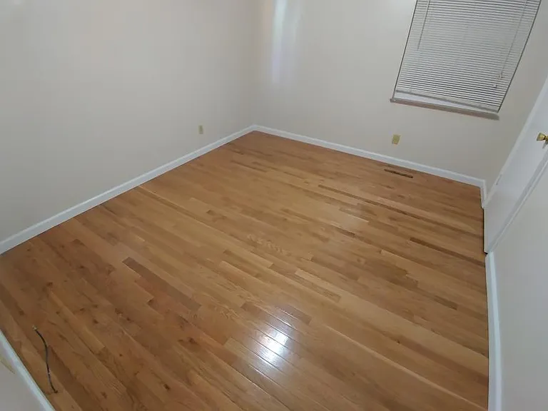 10765 Mercury Dr — Photo 5