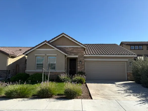 651 Pinelli Dr, Los Banos, CA 93635