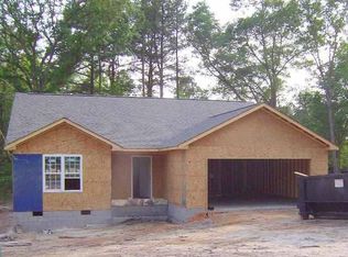 165 Lori Ln, Aberdeen, NC 28315
