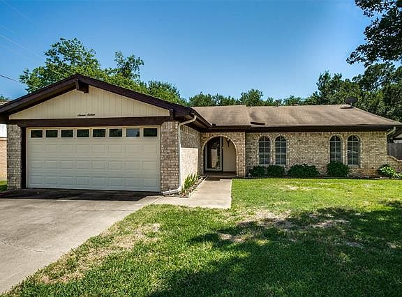 2nd image of 1616 Richmond Dr