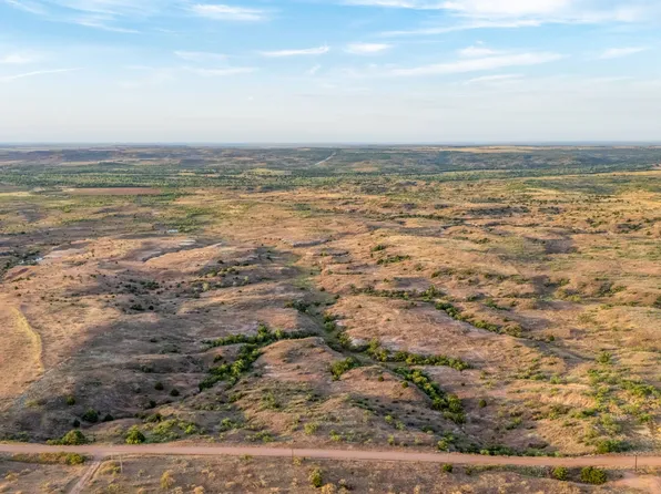 0 W Crescent Rd #1470, Mangum, OK 73554