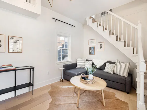 165 Queen St APT B, Charleston, SC 29401