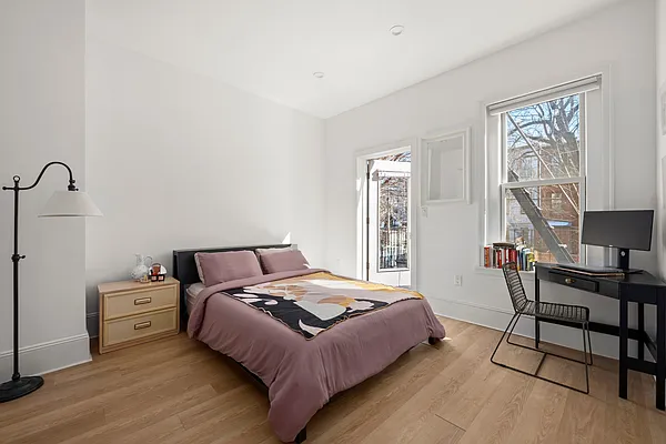 Rented by Douglas Elliman | media 15