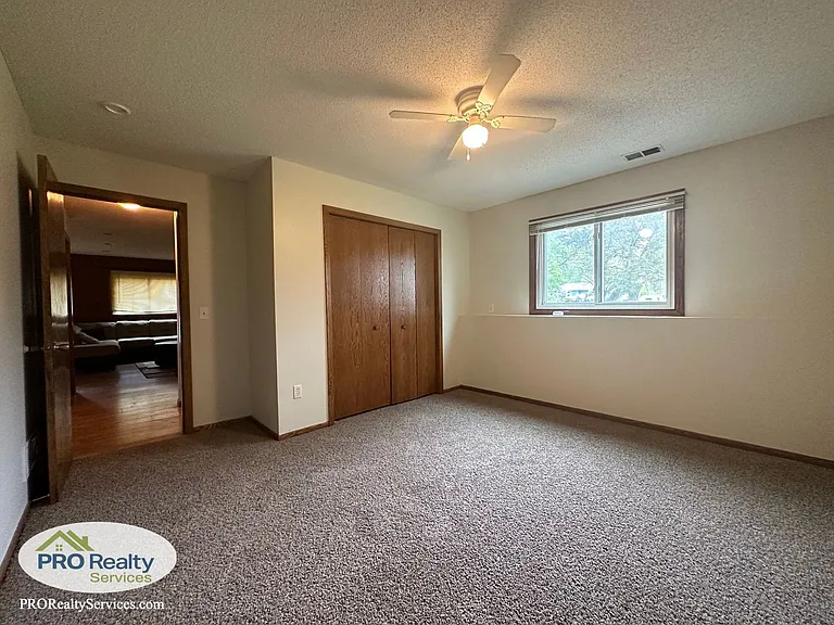 13350 Timber Crest Dr N — Photo 15
