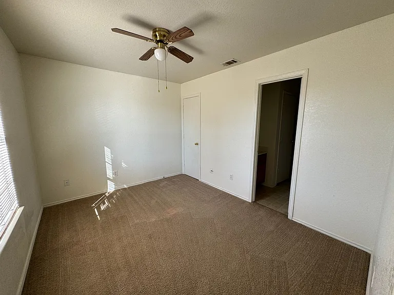 403 Creek — Photo 24