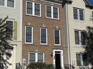 175 Great Laurel Sq SE, Leesburg, VA 20175
