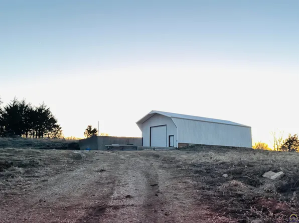 30999 S Jordan Rd, Lebo, KS 66856