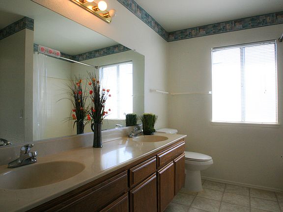 5th image of 4570 Mesa Blvd