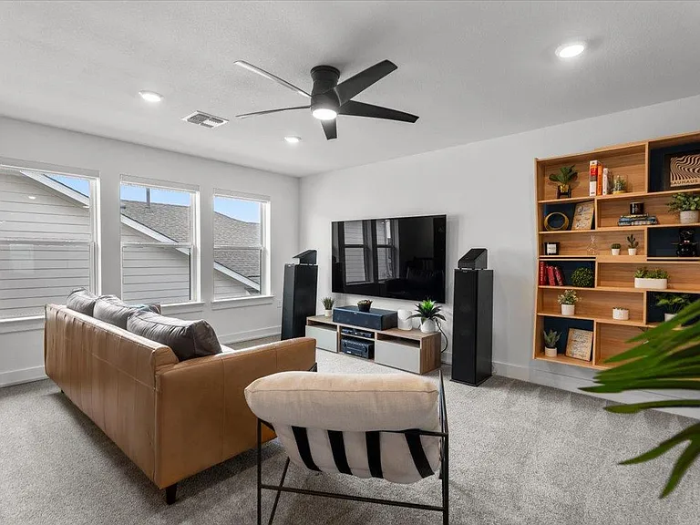 8208 Thelma Jean Dr — Photo 17