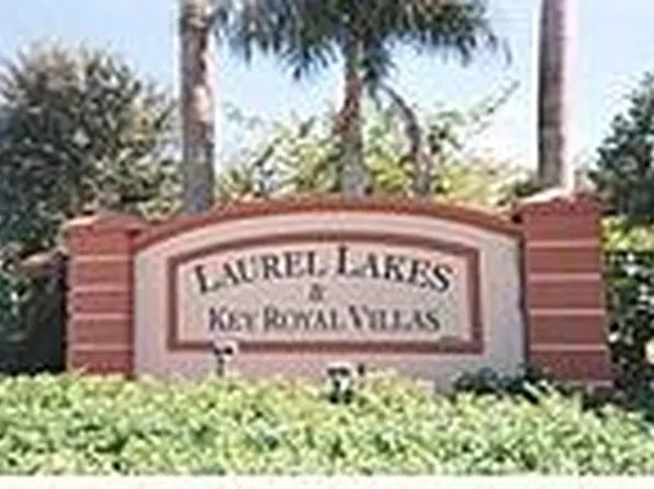 8287 Key Royal Ln, Naples, FL