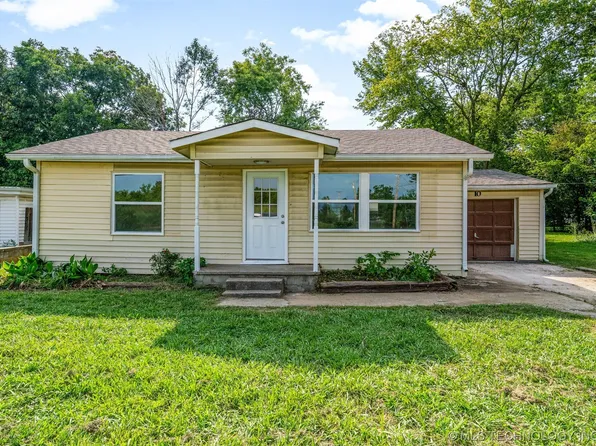 10 S Bailey St, Pryor, OK 74361