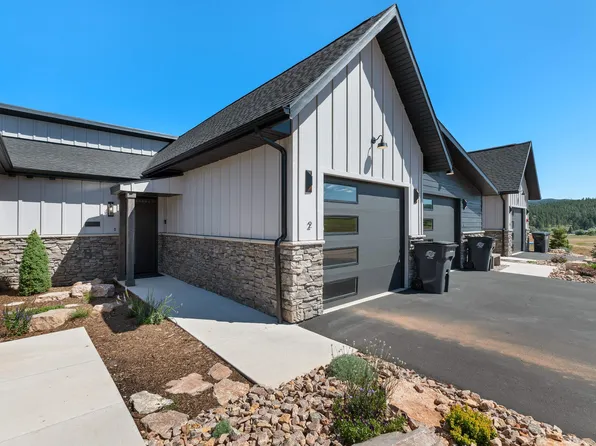 12274 Stagecoach Trl, Sturgis, SD 57785