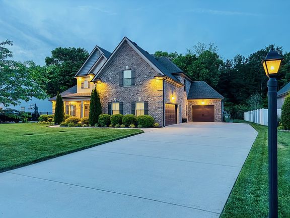 2nd image of 7974 Richpine Dr