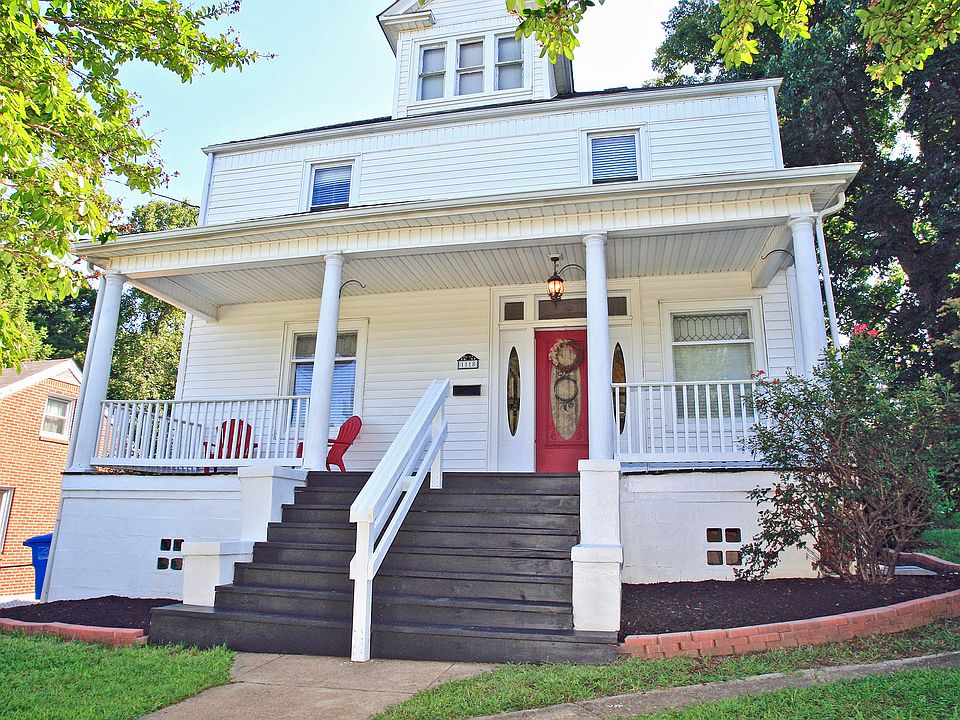 1st image of 1118 16th St SE