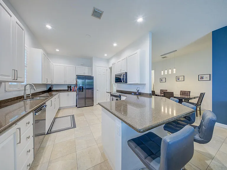 3346 Josephine St — Photo 16