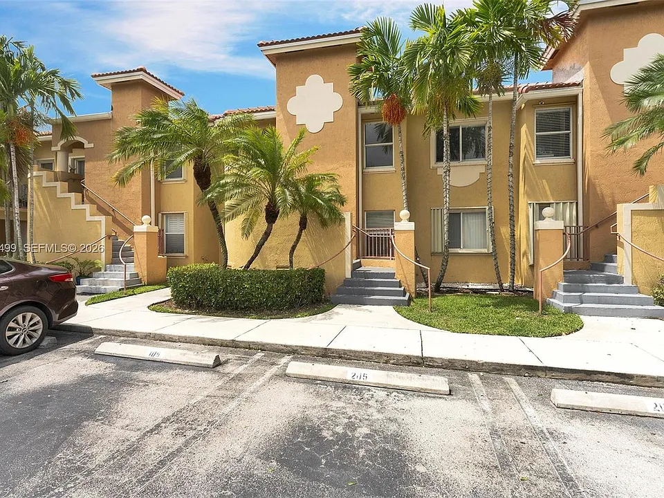 7851 NW 6th St #205-B
