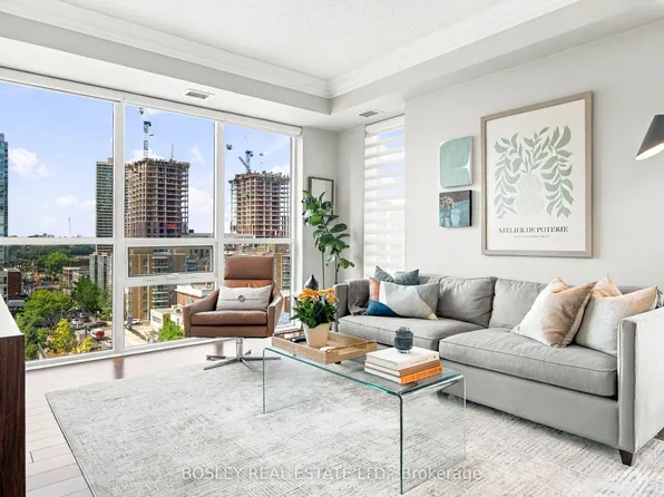 25 Broadway Ave #802, Toronto, ON M4P 1T7