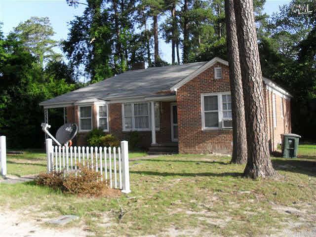 2nd image of 4649 Oxford Rd #51