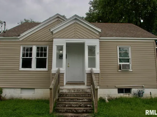 720 N Carico St, Carbondale, IL 62901