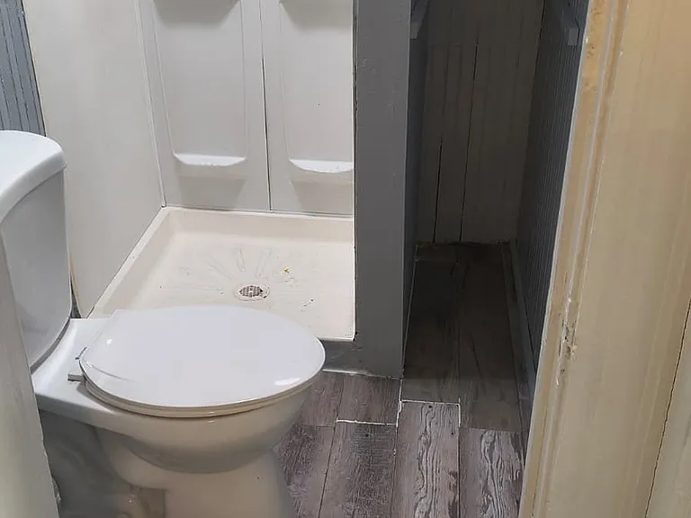 49 Lawlor St #3N — Photo 17