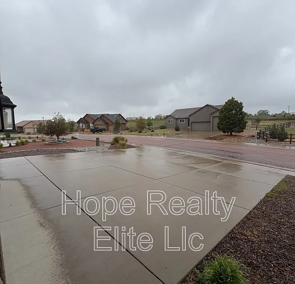 10931 Glen Canyon Dr — Photo 28