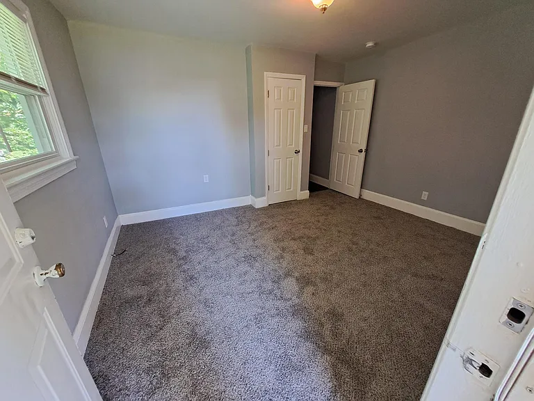 912 Pittsburg Ave — Photo 12