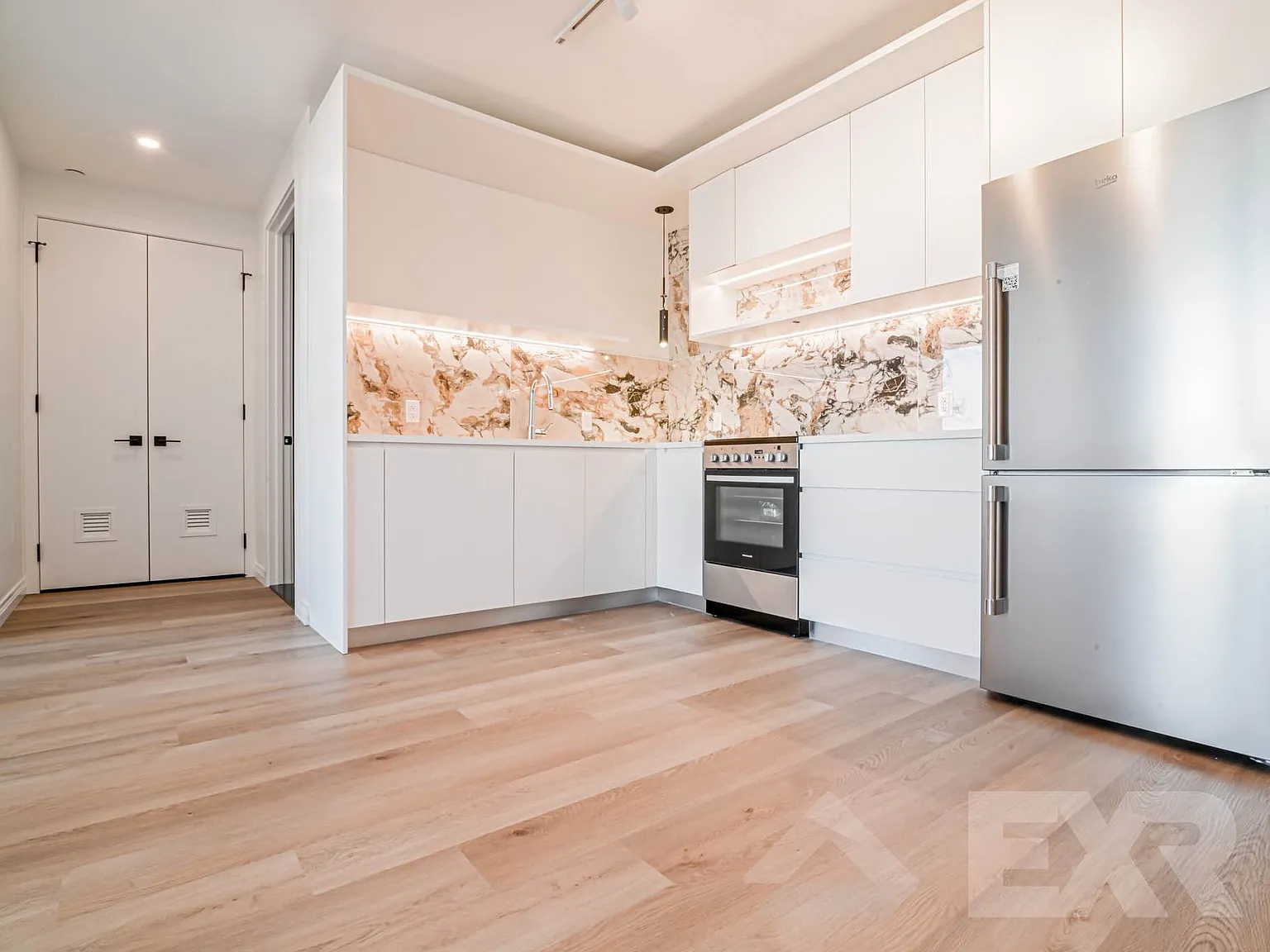 957 Atlantic Avenue — Photo 3